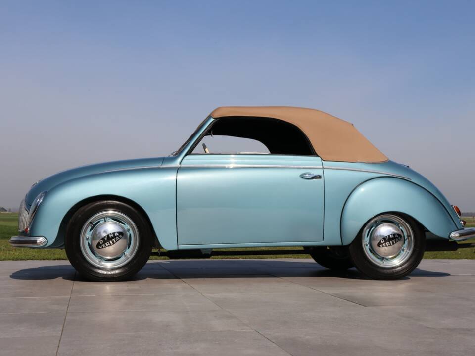 Image 10/50 of Dyna-Veritas Cabriolet (1952)