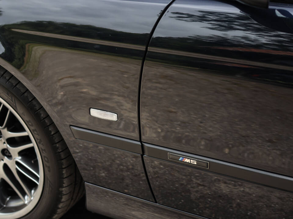 Bild 71/82 von BMW M5 (2000)