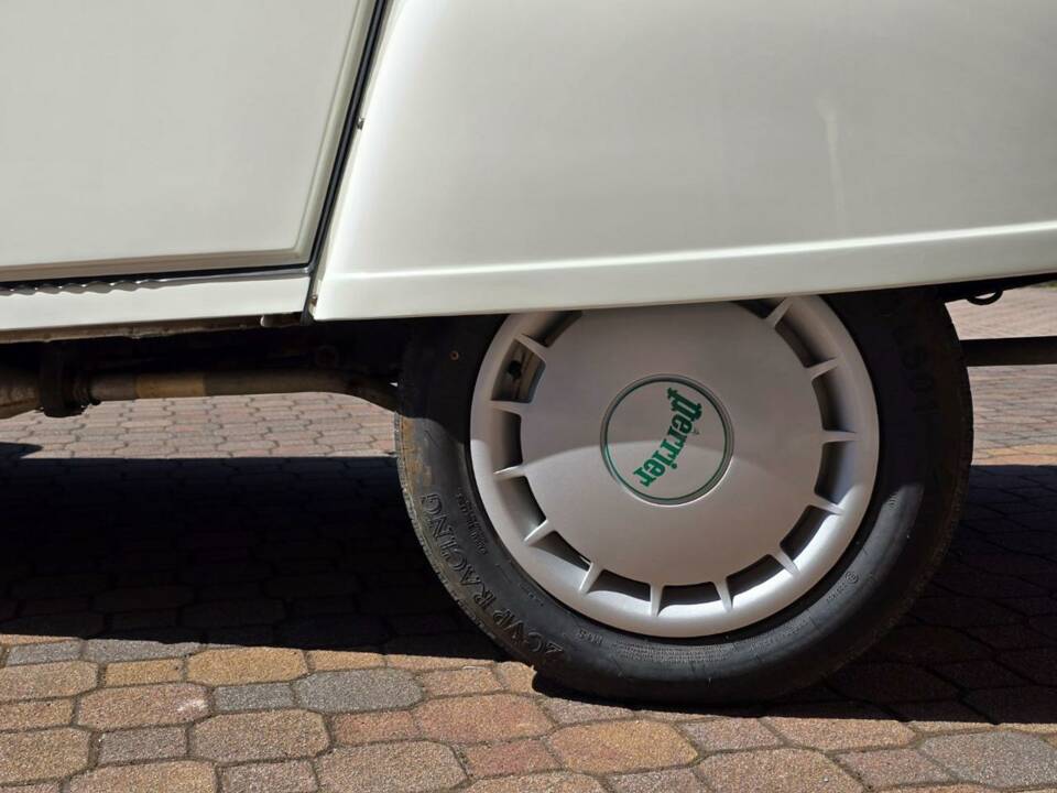 Afbeelding 17/50 van Citroën 2 CV 6 (1991)