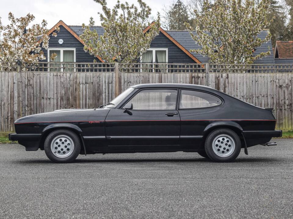 Bild 3/21 von Ford Capri 2,8i (1981)