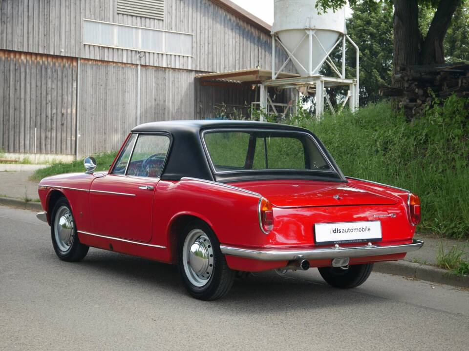 Image 6/29 of Innocenti Spider S (1966)