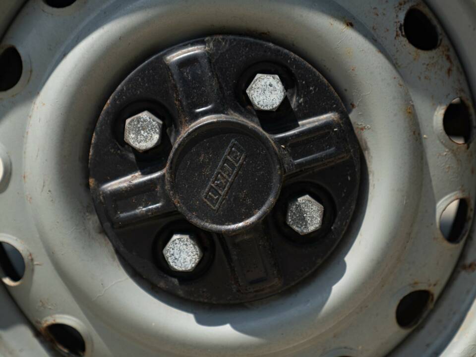 Bild 15/50 von FIAT 127 (1977)