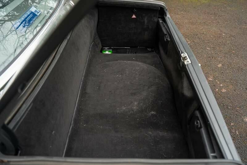 Image 31/50 of Mercedes-Benz 280 SL (1985)