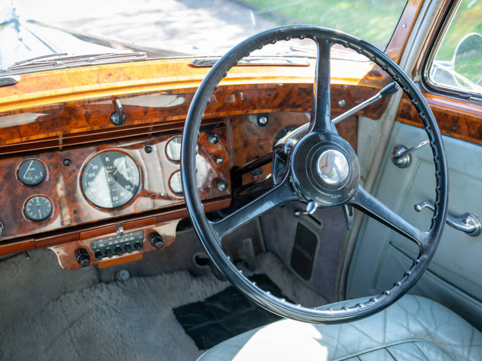 Image 12/15 of Rolls-Royce Silver Dawn (1954)