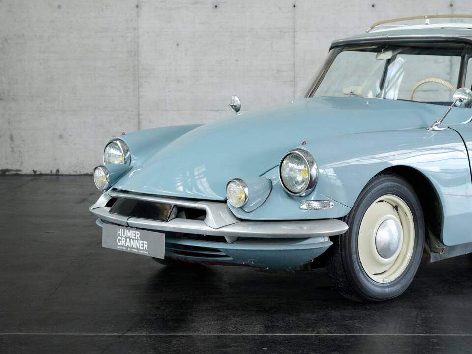 Bild 3/50 von Citroën ID 19 Break (1960)