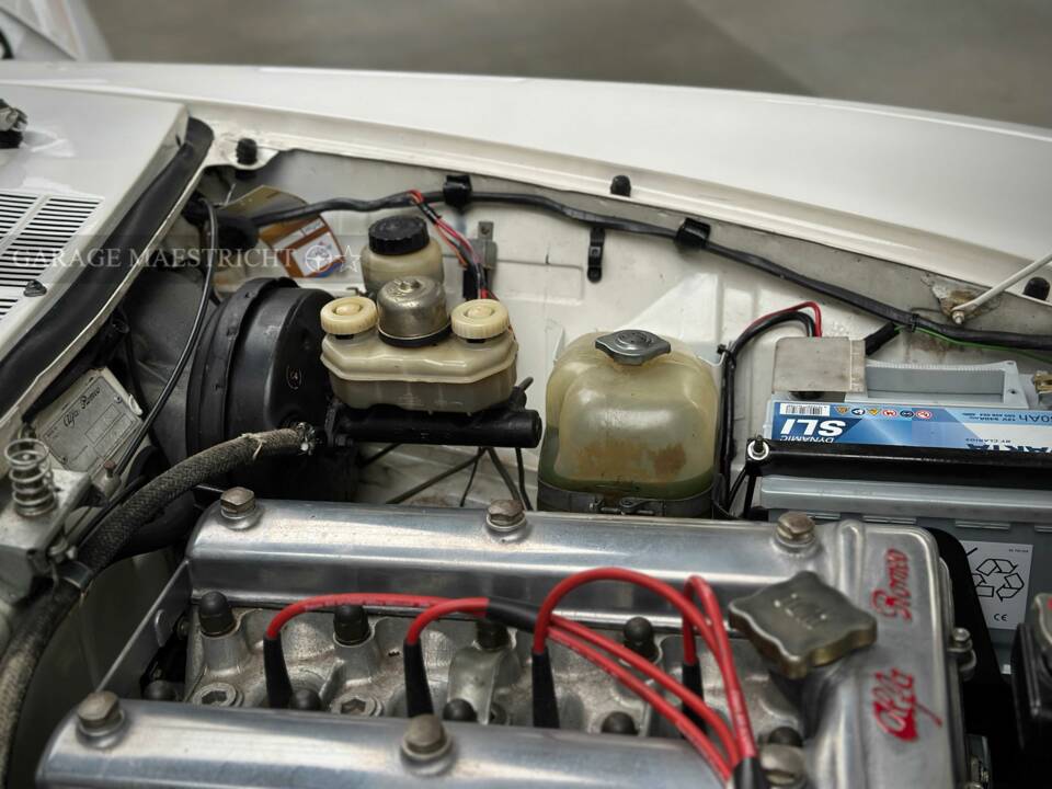 Image 44/95 of Alfa Romeo 2000 Spider Veloce (1980)