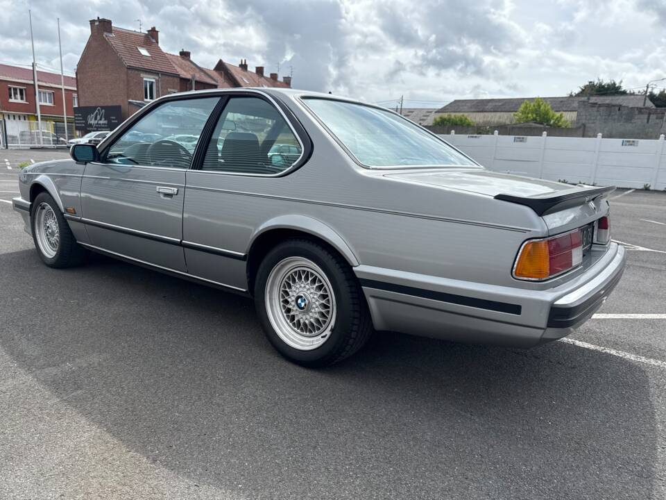 Image 55/79 of BMW M 635 CSi (1989)