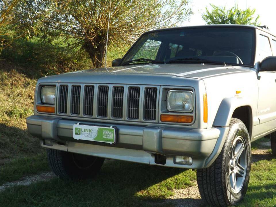 Image 16/50 of Jeep Cherokee 2.5 TD (2000)