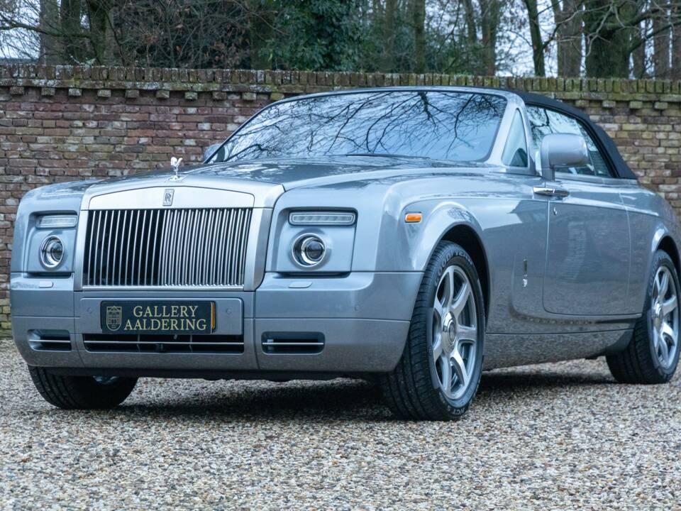 Bild 22/50 von Rolls-Royce Phantom DHC (2009)