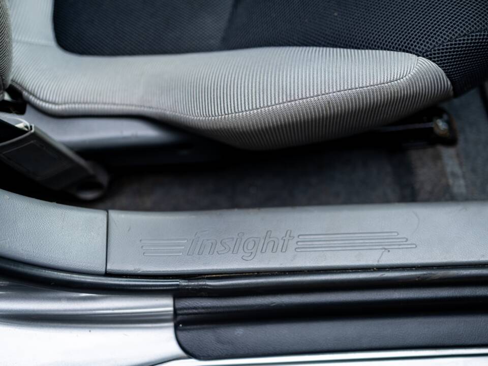 Immagine 48/50 di Honda Insight (2001)