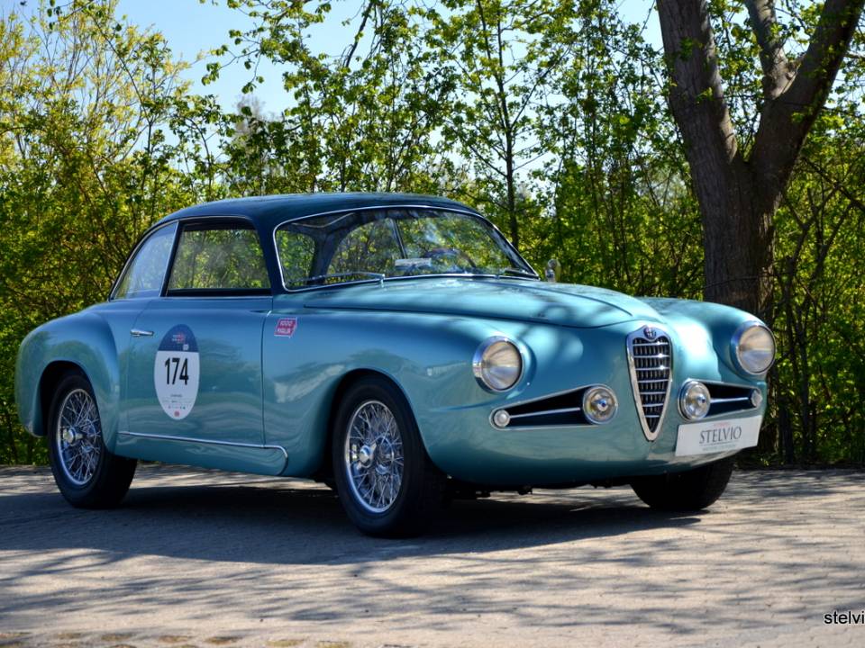 Imagen 3/36 de Alfa Romeo 1900 C Super Sprint Touring (1954)