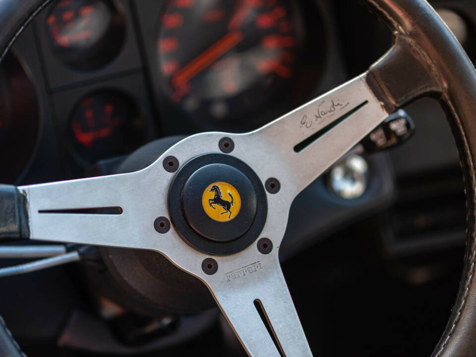 Image 31/50 of Ferrari 512 BB (1980)