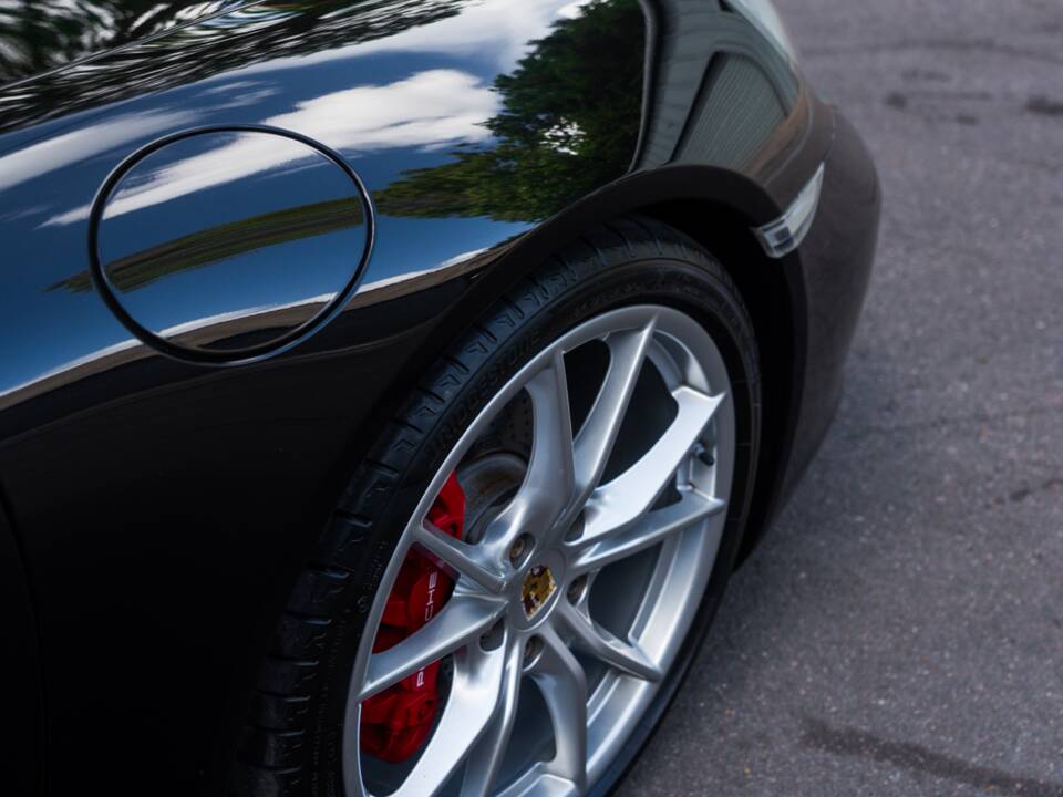 Bild 48/57 von Porsche 911 Carrera (2016)