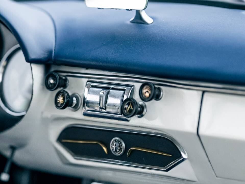 Bild 39/40 von Alfa Romeo Giulietta Sprint (1959)