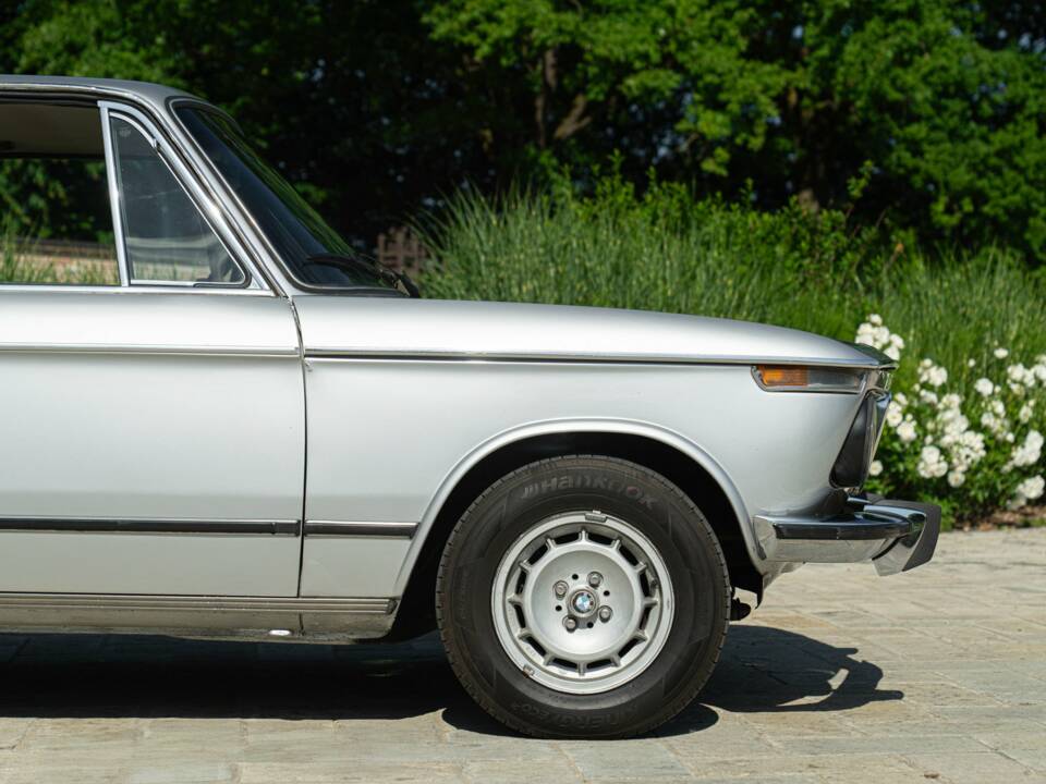 Image 18/50 of BMW 2002 tii (1975)