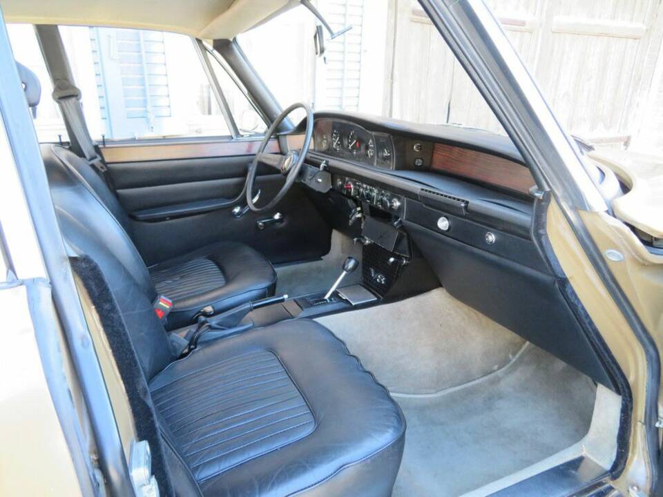Afbeelding 6/19 van Rover 3500 (1972)