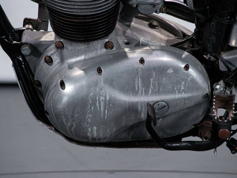 Bild 25/50 von BSA C 15 Scrambler (1963)