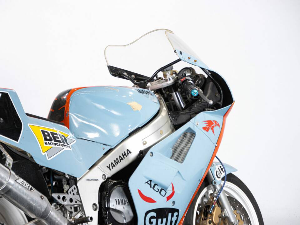 Immagine 10/48 di Yamaha FZR 1000 Genesis (1987)