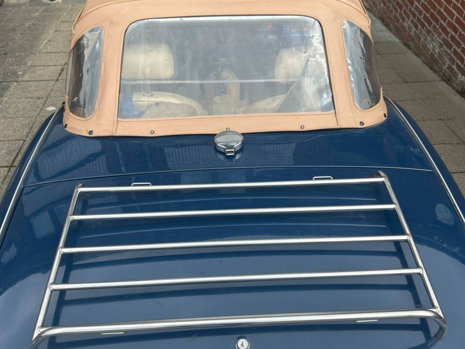 Image 4/6 of Triumph Spitfire 1500 (1979)