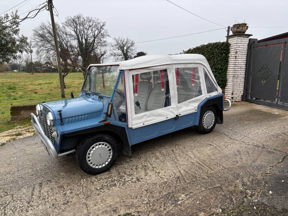 Image 5/20 of Mini Moke (1989)