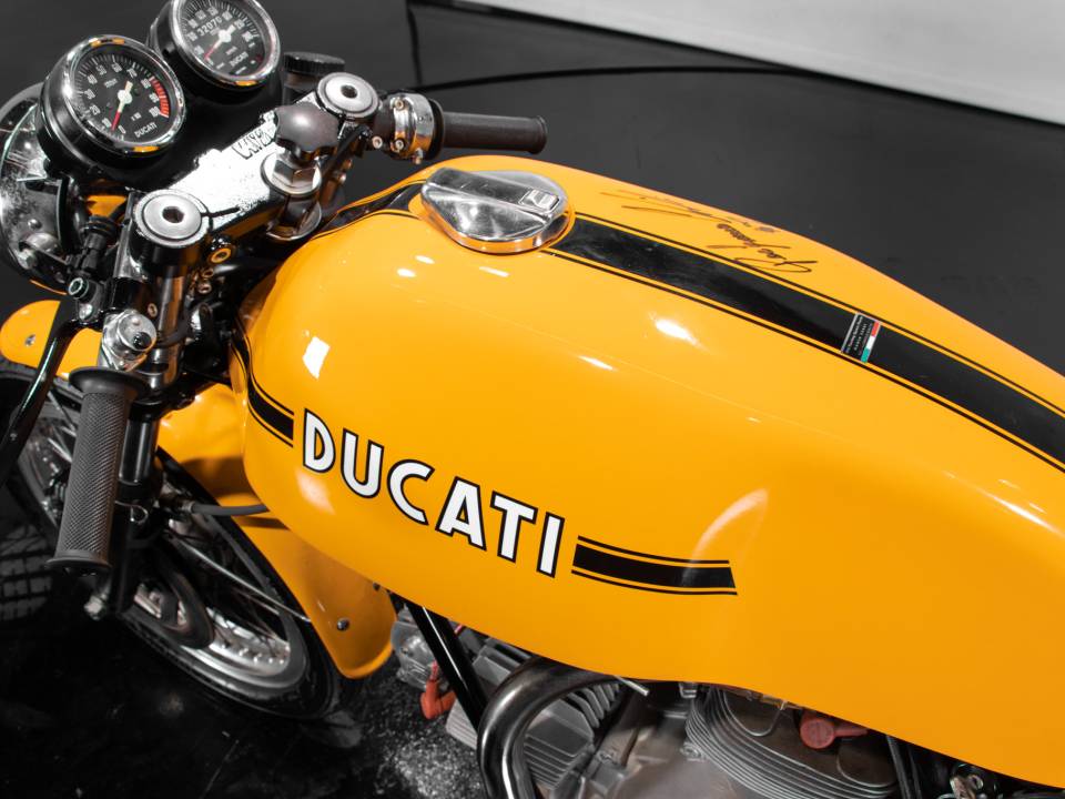 Afbeelding 38/50 van Ducati DUMMY (1974)