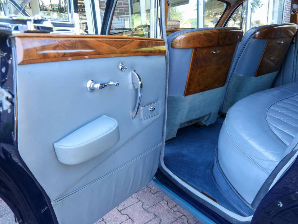 Image 38/50 de Jaguar Mk IX (1961)