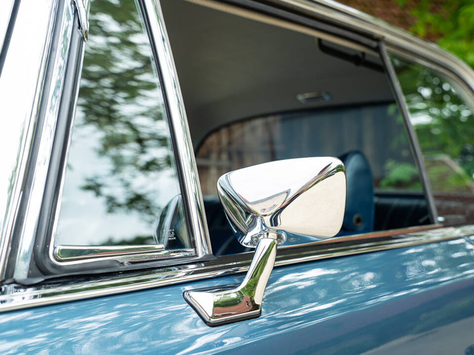 Image 19/48 of Mercedes-Benz 280 SE (1969)