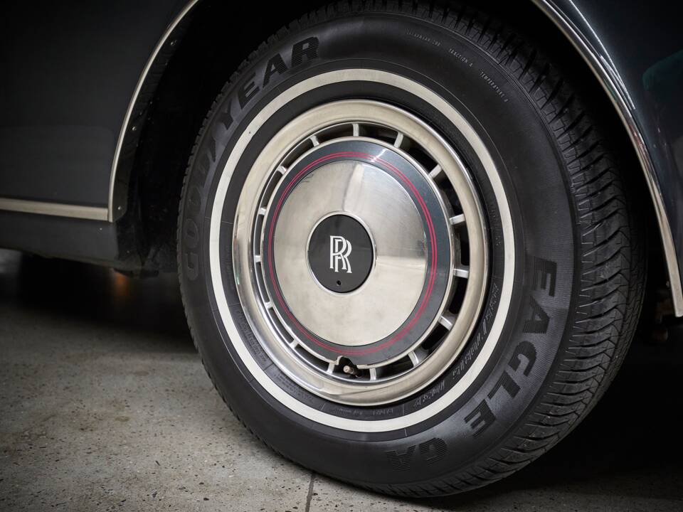 Imagen 27/100 de Rolls-Royce Corniche IV (1995)