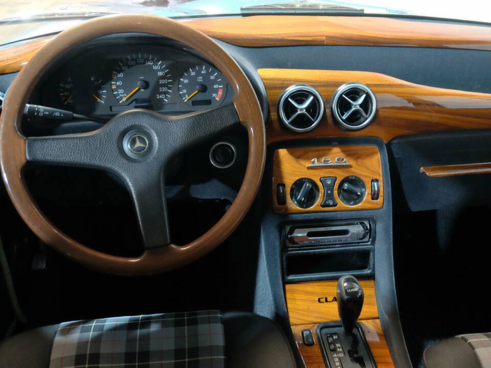 Image 6/31 of Mercedes-Benz 180 a (1958)