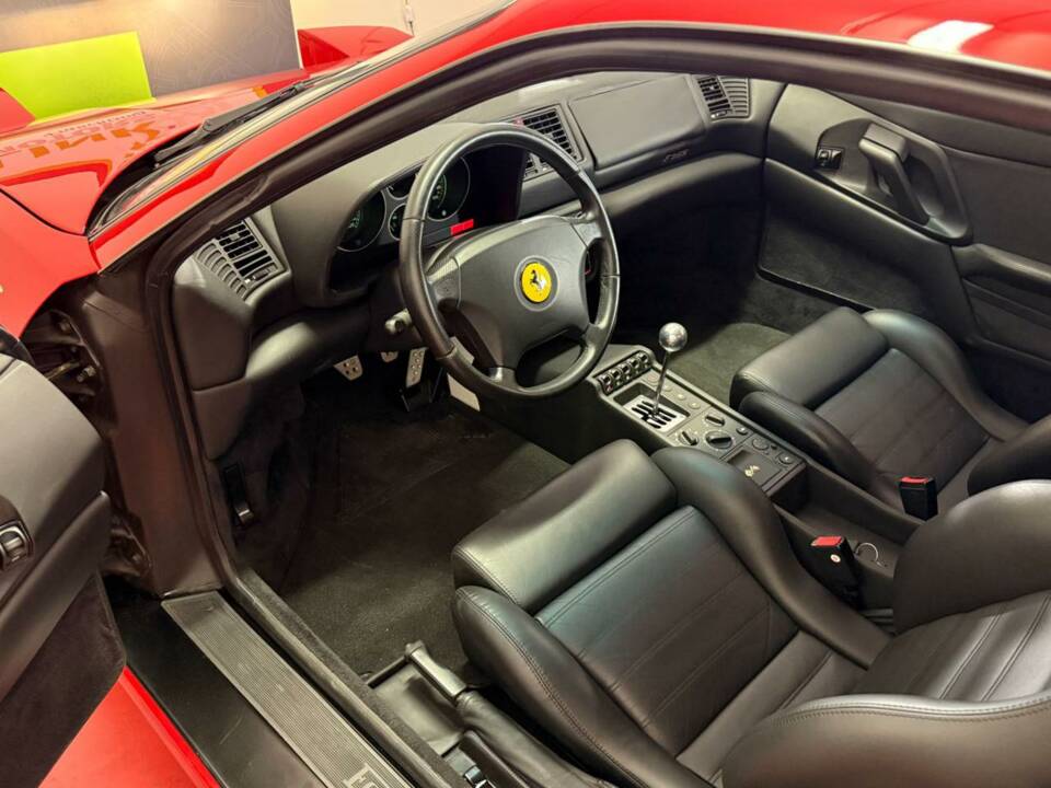 Bild 40/50 von Ferrari F 355 Berlinetta (1997)