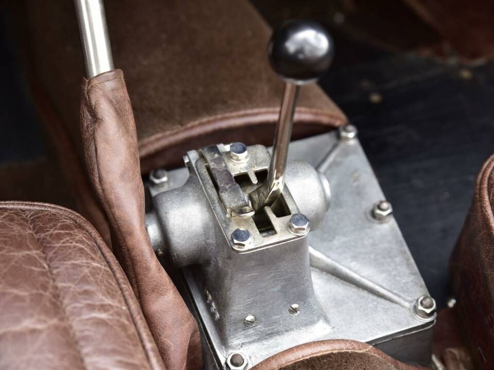 Afbeelding 49/50 van Aston Martin International (1931)