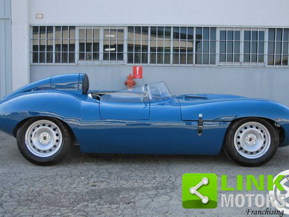 Bild 7/8 von Jaguar D-Type (1962)