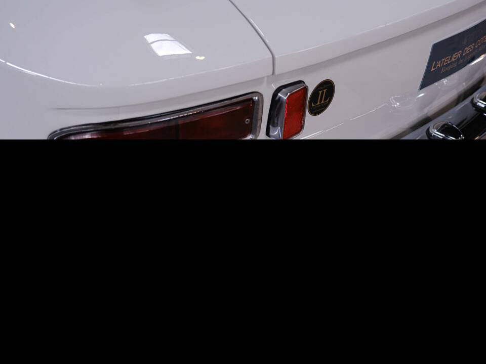 Image 15/36 of Ferrari 330 GT 2+2 (1964)