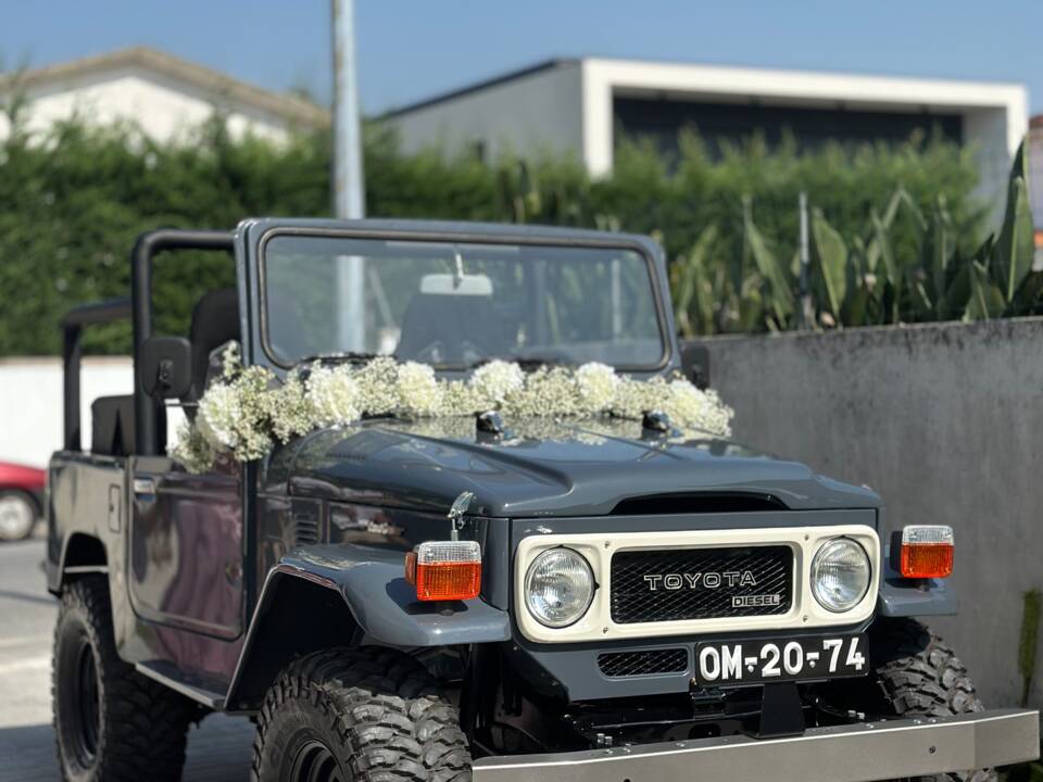 Image 26/50 of Toyota Land Cruiser BJ 40 (1981)