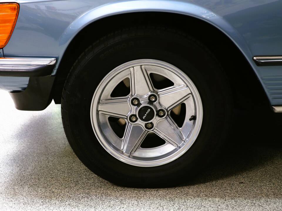 Image 12/41 de Mercedes-Benz 450 SLC 5,0 (1979)