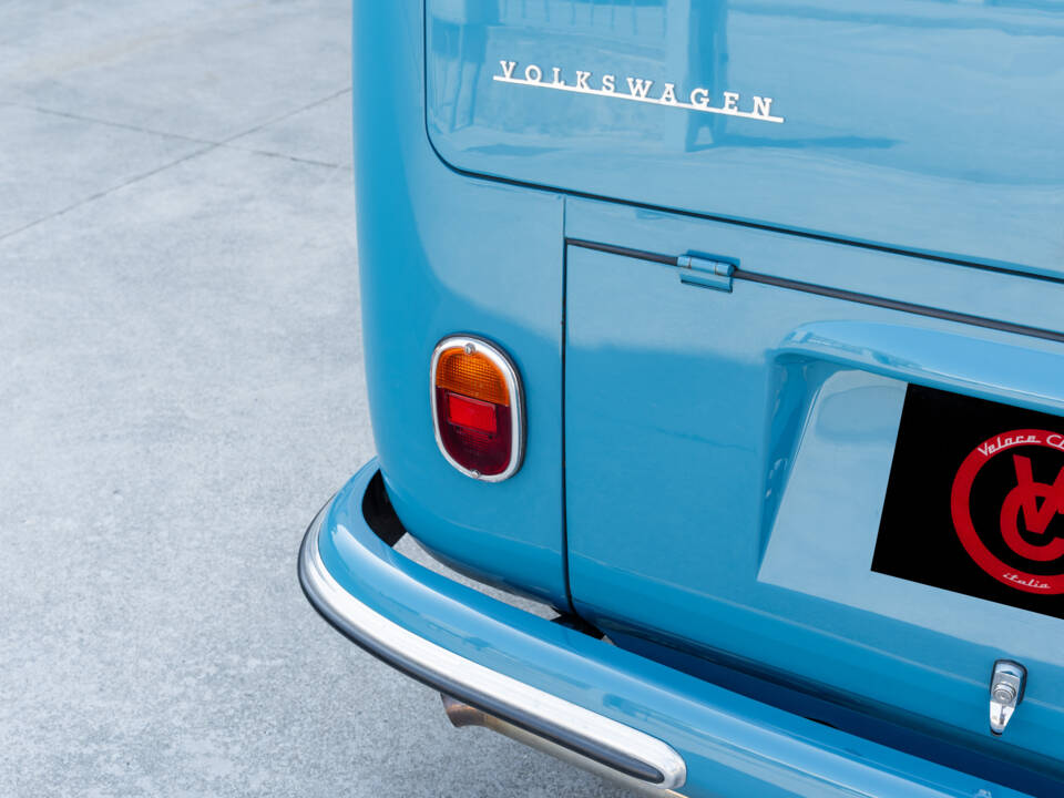 Image 20/89 of Volkswagen T1 Samba (1966)