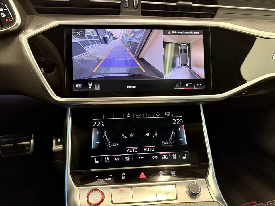 Image 21/28 de Audi RS6 Avant (2019)