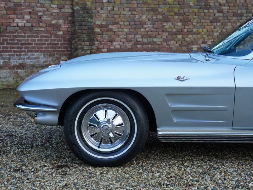 Image 27/50 of Chevrolet Corvette Sting Ray Convertible (1964)