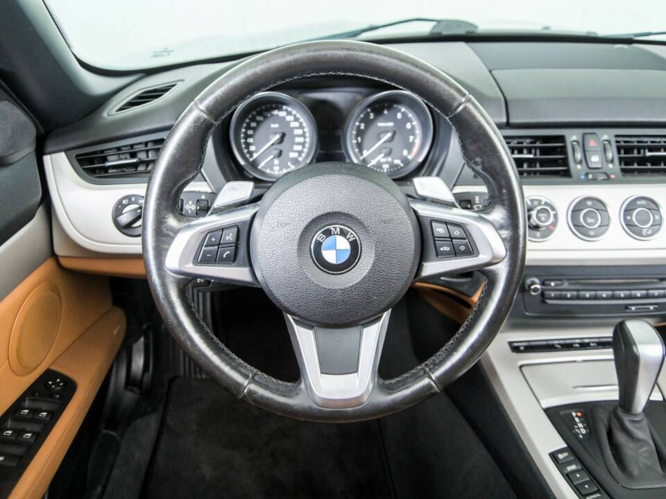 Imagen 8/50 de BMW Z4 sDrive23i (2011)