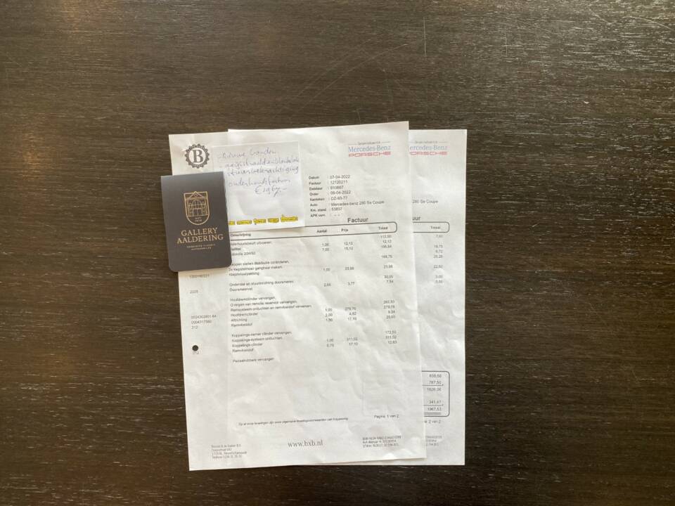 Image 7/50 de Mercedes-Benz 280 SE (1968)