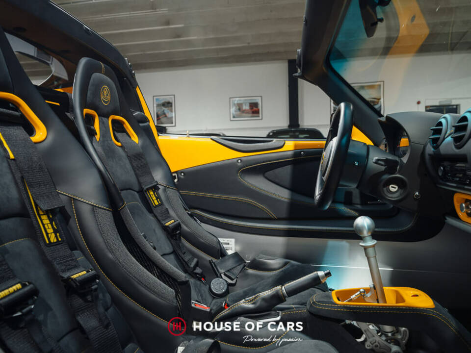Image 17/24 of Lotus Elise Cup 250 (2019)