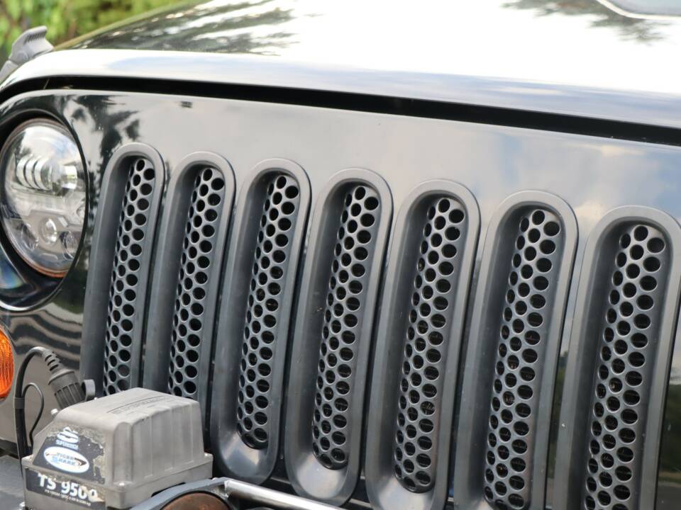 Image 44/50 of Jeep Wrangler 3.8 Rubicon (2011)