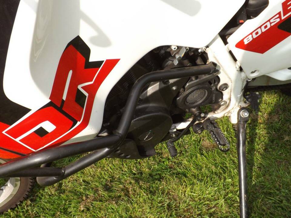 Bild 22/34 von Suzuki DR 800S Big (1990)