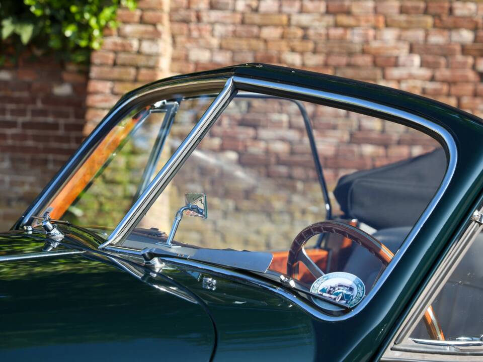 Afbeelding 20/50 van Jaguar XK 140 SE DHC (1957)