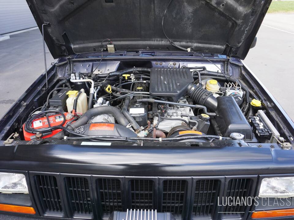 Bild 43/57 von Jeep Cherokee (1998)