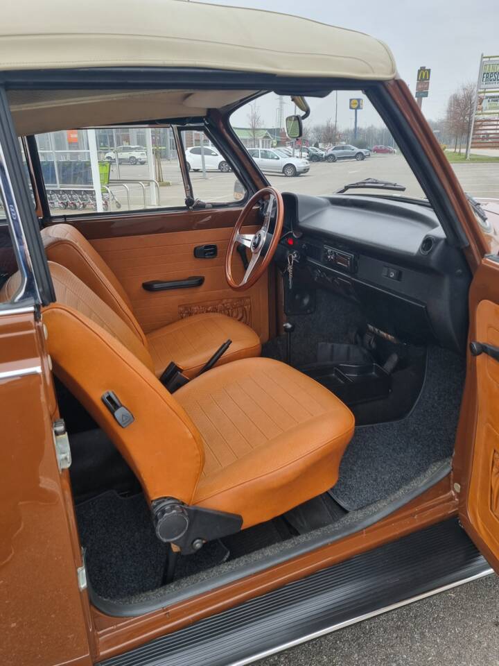Image 8/13 of Volkswagen Beetle 1303 (1975)