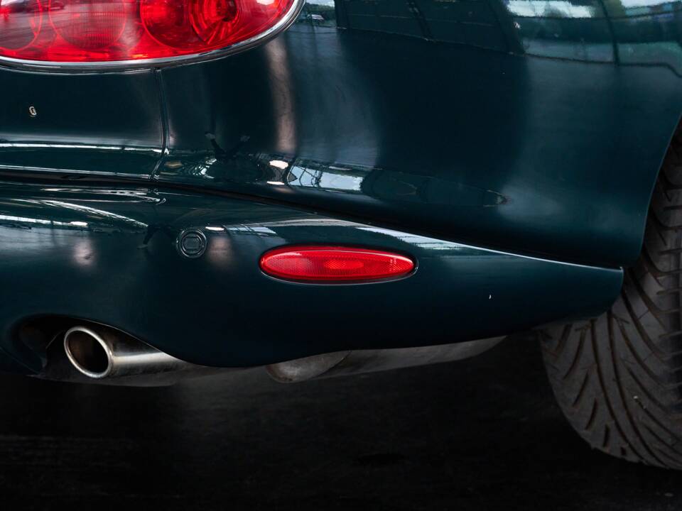 Bild 34/50 von Jaguar XK8 4.0 (2002)