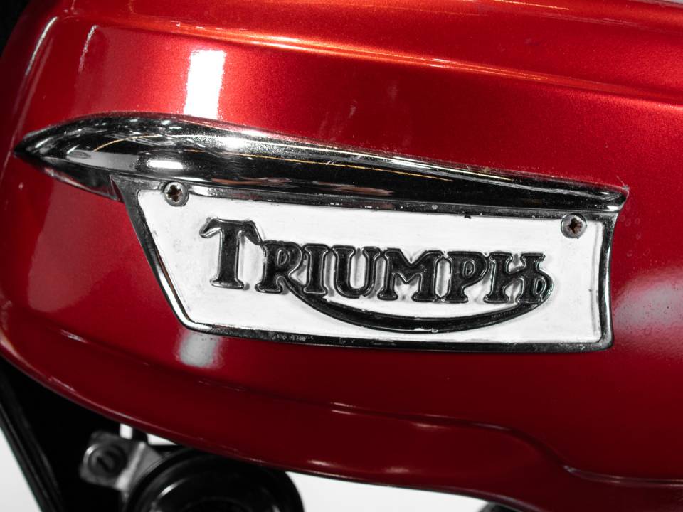 Afbeelding 44/50 van Triumph DUMMY (1968)