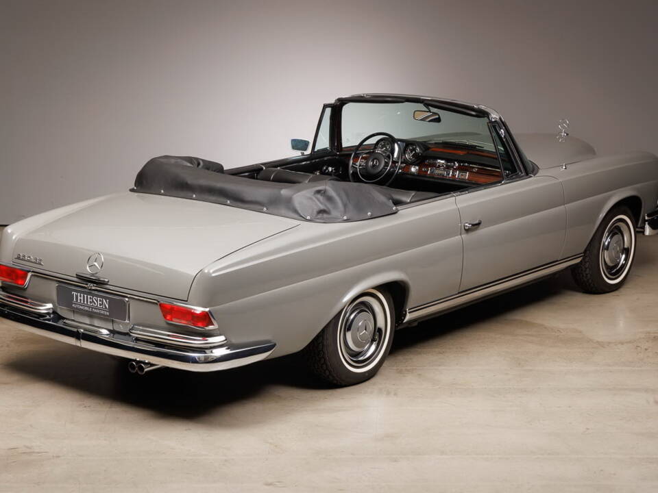 Bild 12/43 von Mercedes-Benz 250 SE (1967)