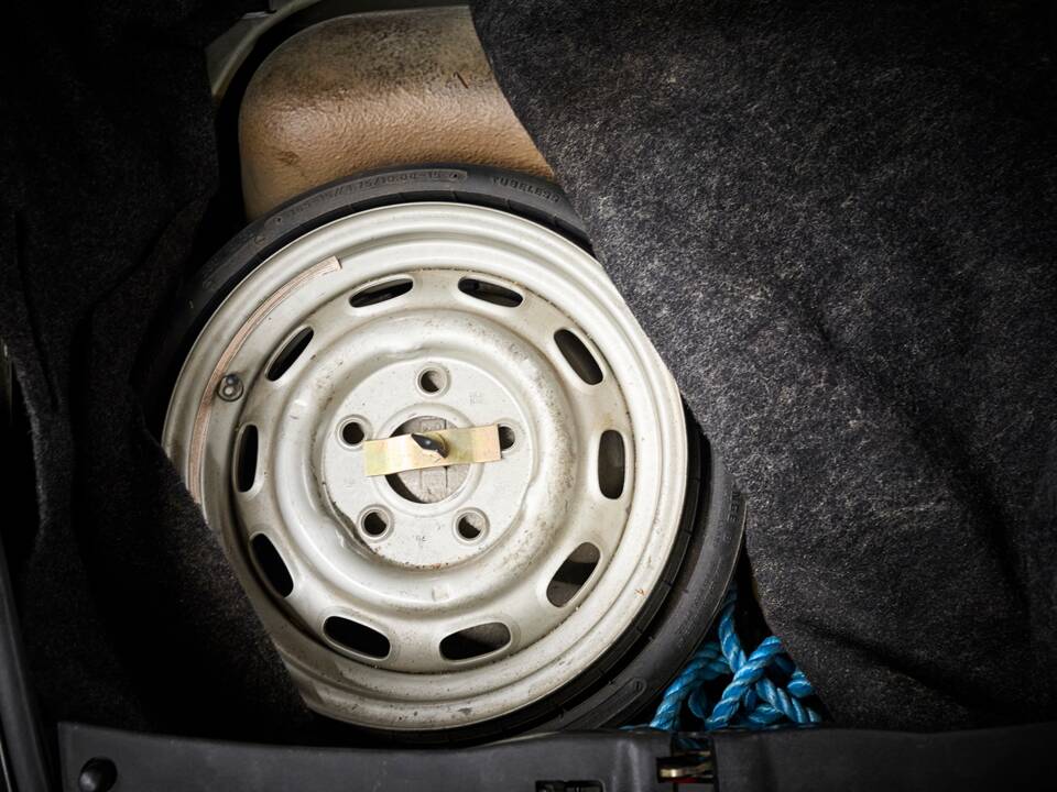 Bild 92/100 von Porsche 911 SC 3.0 (1979)